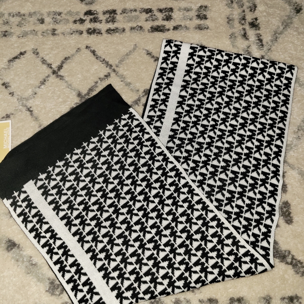 Michael Kors Scarf